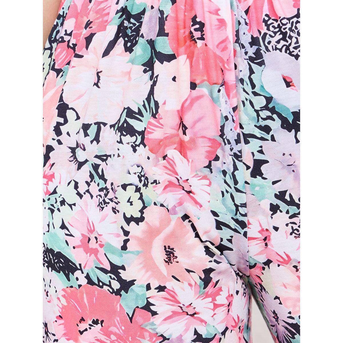 Styli Unwind Layer Ruffle Sleeve T-Shirt & Floral Print Pyjama Set-women-clothing-nightwear-pyjamas-longsets-image-7