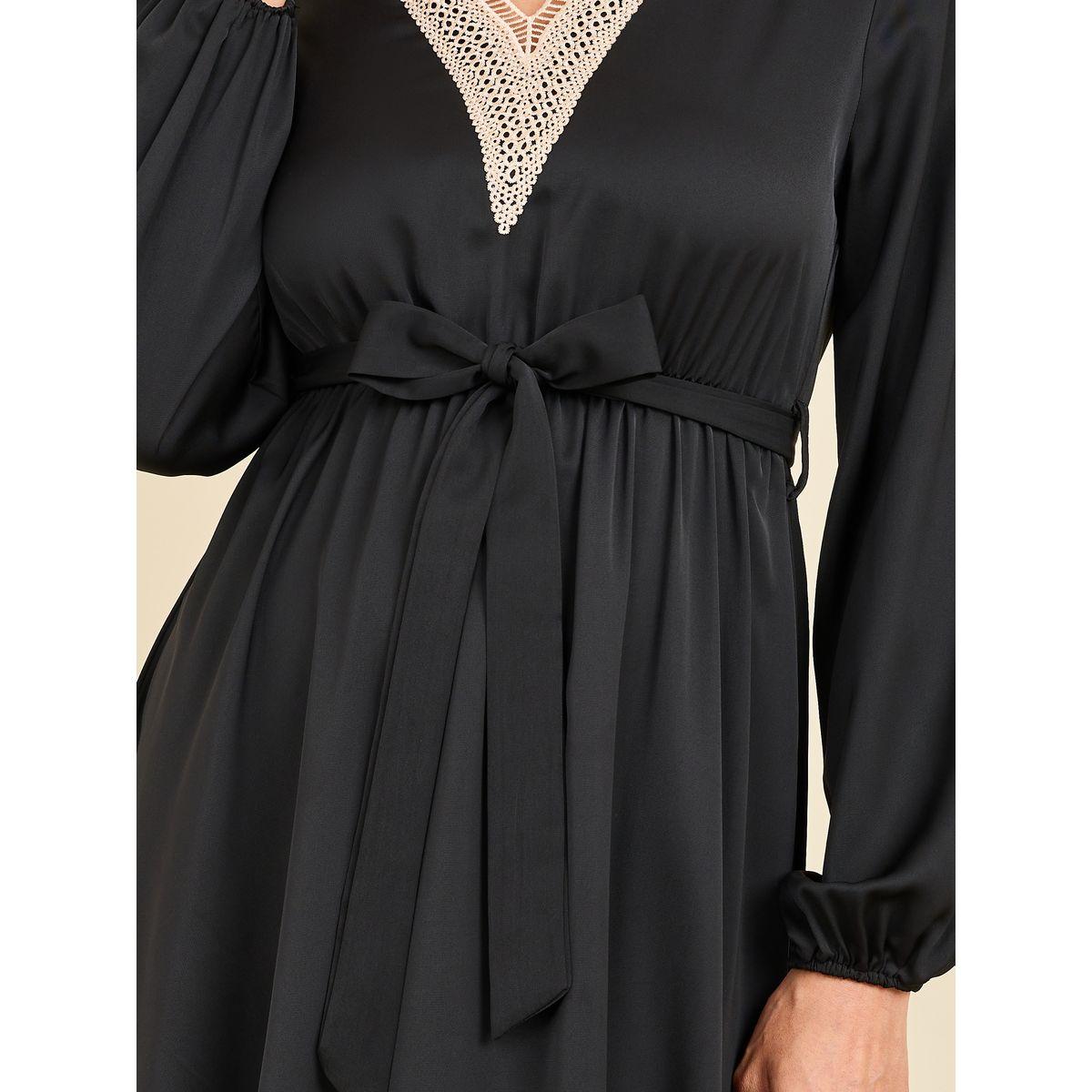 Styli Lace Trim V Neck A-Line Midi Dress with Self Tie  Up-women-clothing-dresses-image-3