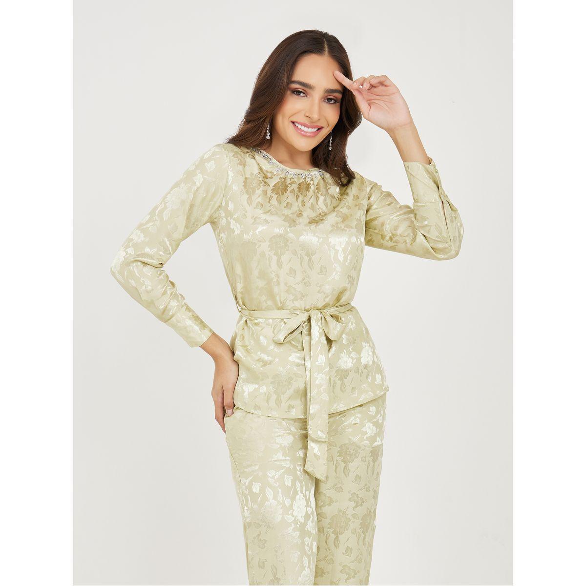 طقم منسق من بنطال بارجل واسعة مع بلوزة بنسيج جاكار-women-clothing-coordsets-image-2