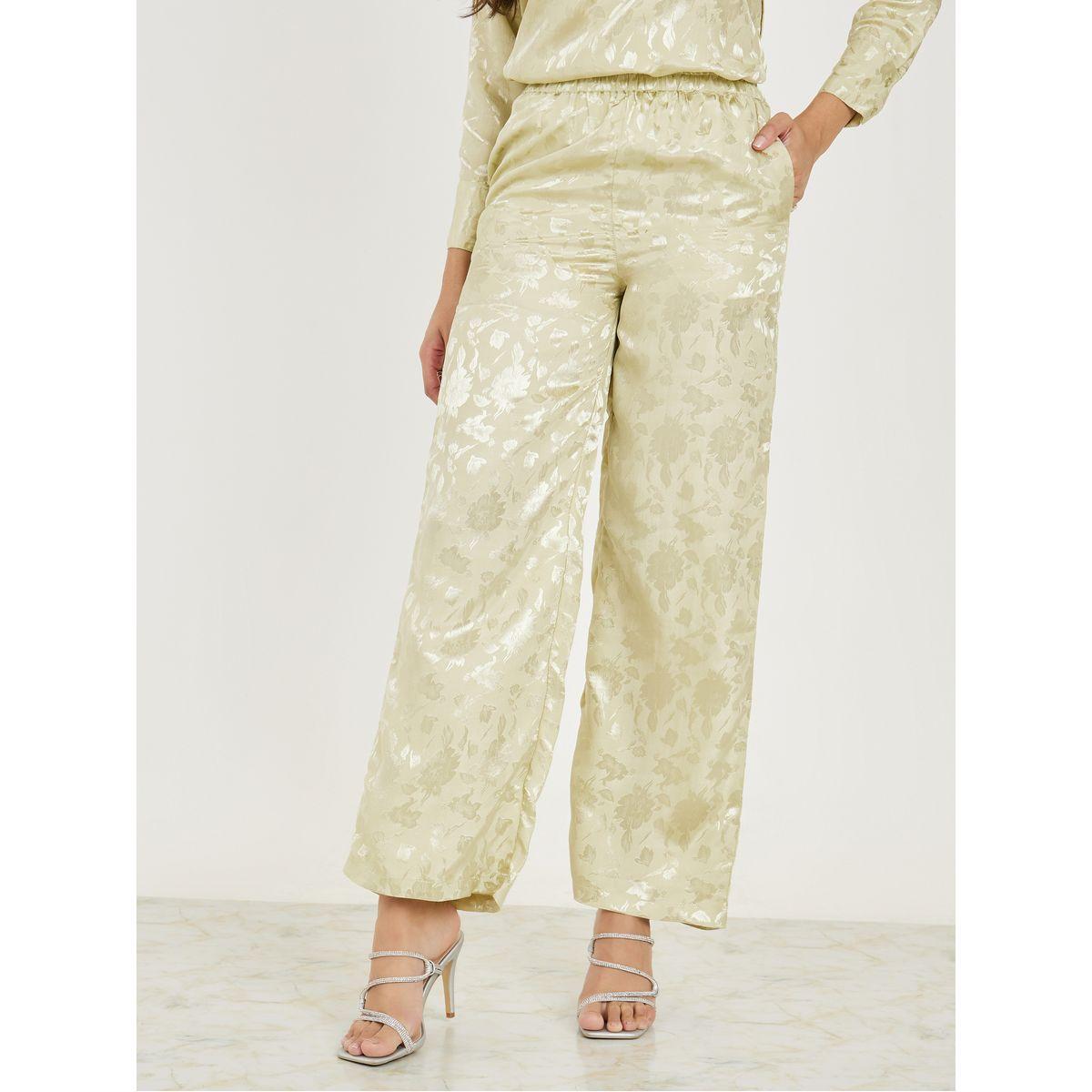 Styli Embellished Neck Jacquard Top & Wide Leg Pants Co-Ords-women-clothing-coordsets-image-5