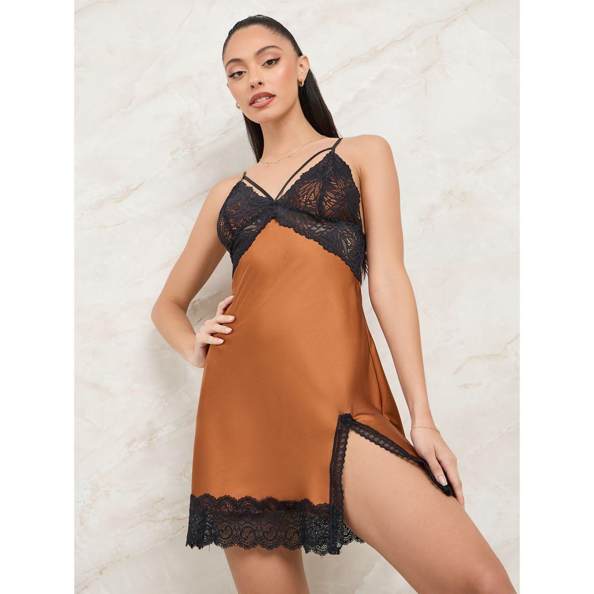 قميص نوم ساتان بشق جانبي-women-clothing-lingerie-babydollsandbodysuits-image-1