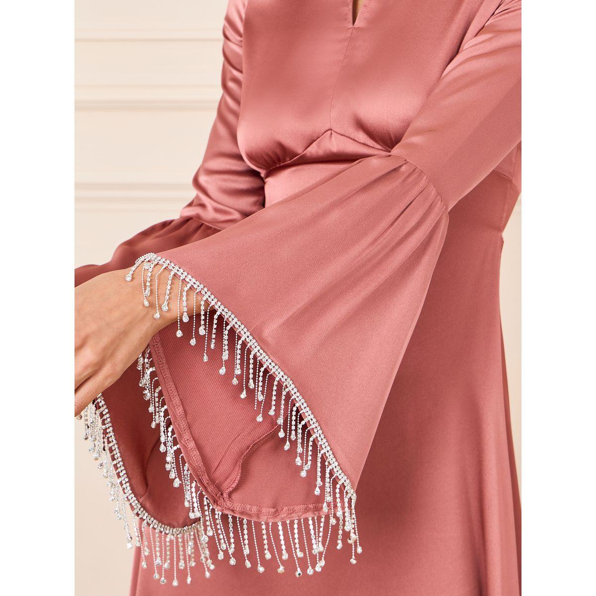 فستان ماكسي بأكمام جرس مزخرفة بأسلوب ساتان مزخرف-women-clothing-dresses-image-3