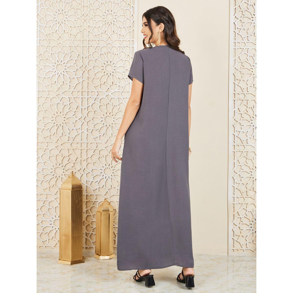 Amirah X Styli Box Pleats Short Sleeves A-Line Jalabiya-women-arabicclothing-jalabiyas-image-4