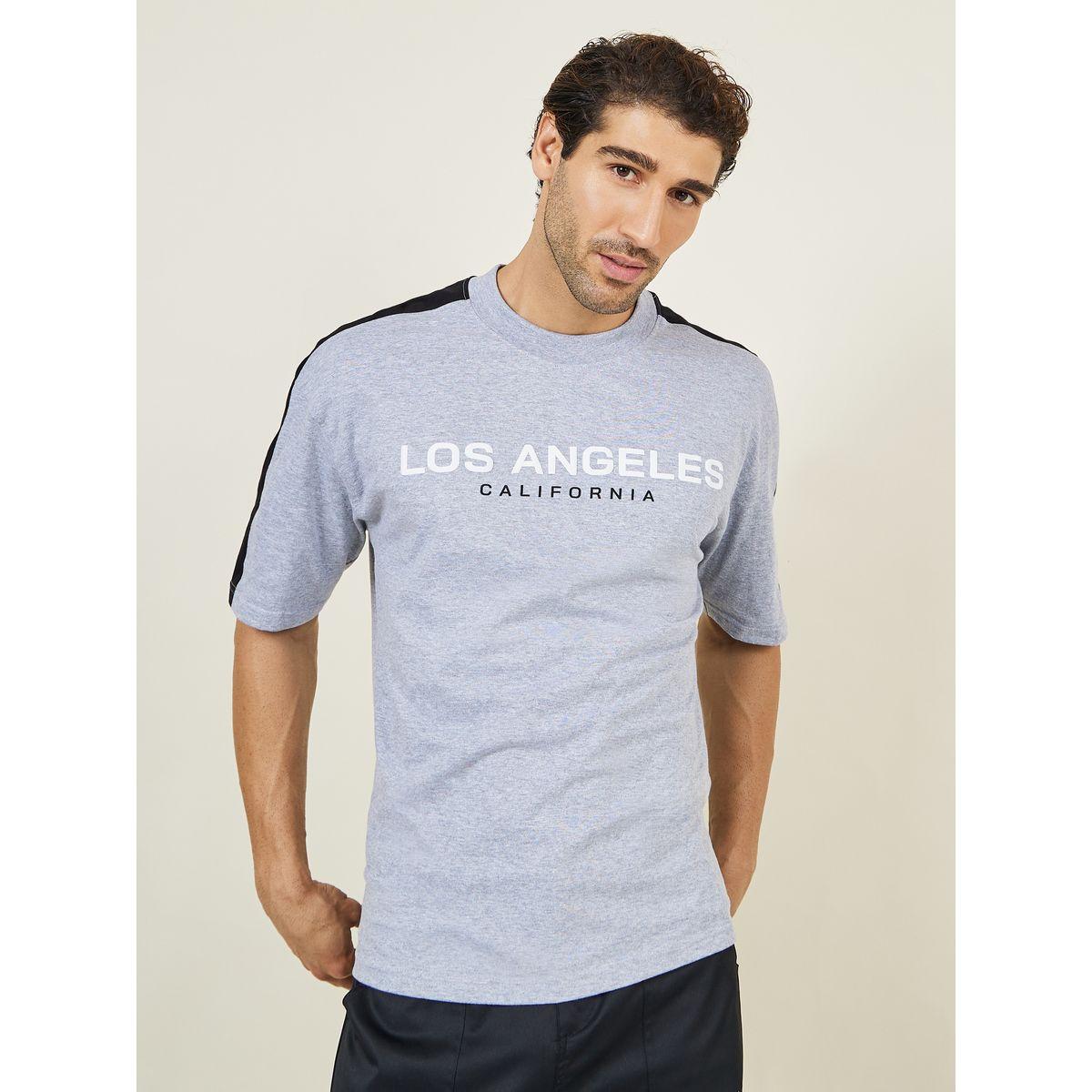 Styli Los Angeles Print Contrast Shoulder Panel Compact Jersey T-shirt-men-clothing-tshirtsandpolos-tshirts-image-1