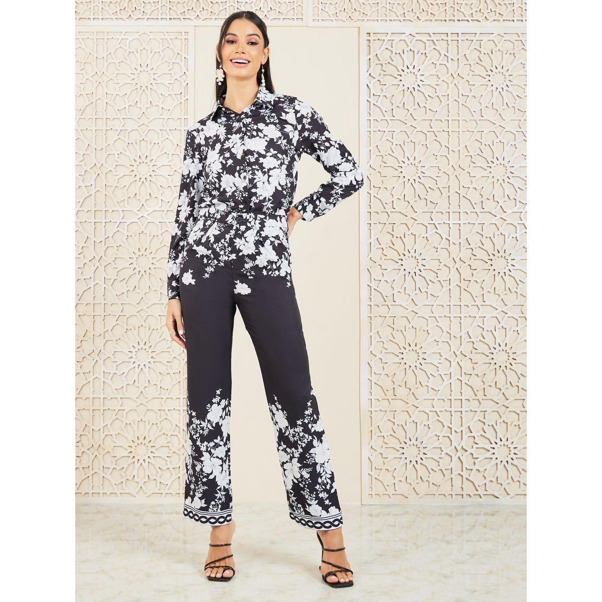 طقم منسق من بنطال وبلوزة مطبعة بالكامل-women-clothing-coordsets-image-1