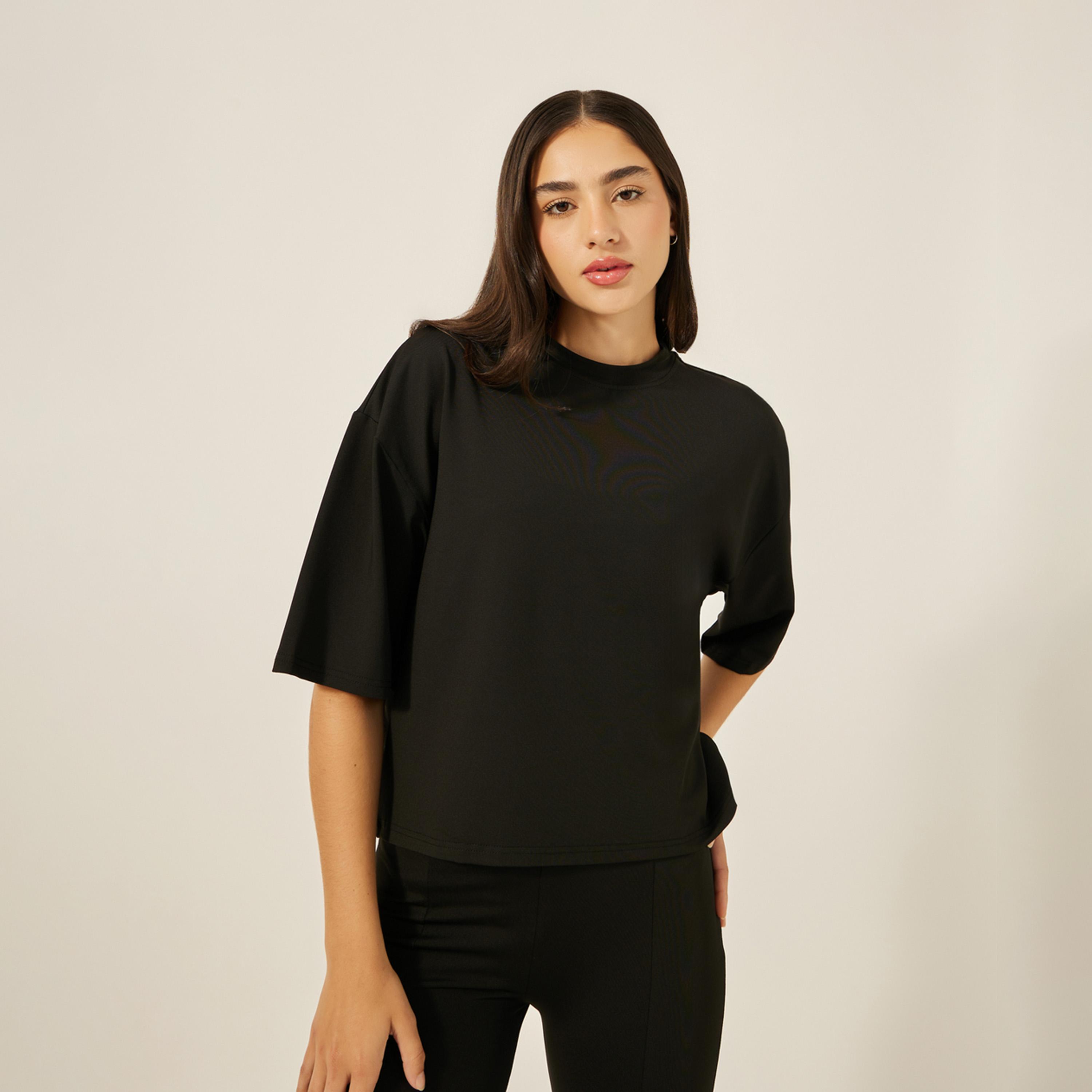 Styli Active Pack Of 3 - Boxy Fit Drop Shoulder Crop Top, Multi Strap Sports Bra And Solid Front Slit Pants-women-clothing-sportswearandactivewear-trackpantsandtracksuits-image-8