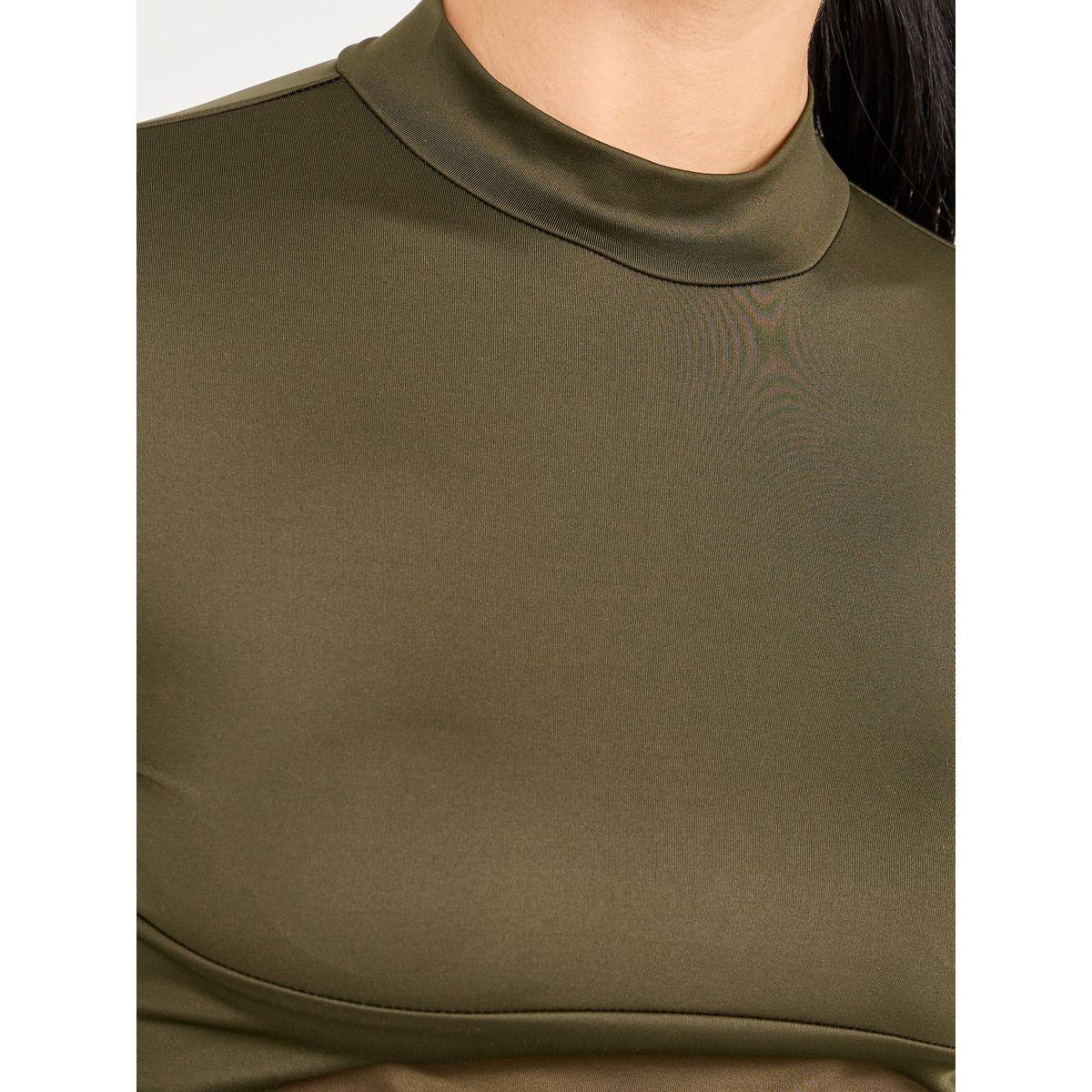Styli Active High Neck Multi Panel Keyhole Back Long Sleeve Crop Top & Legging Set-women-clothing-sportswearandactivewear-trackpantsandtracksuits-image-3