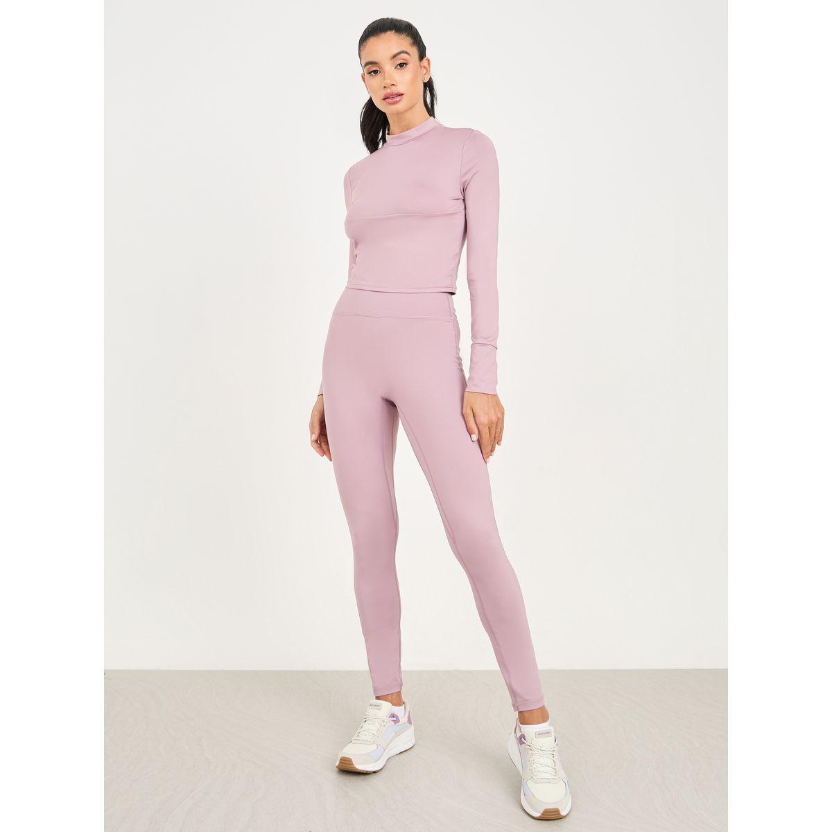 مجموعة من ليقنز مع بلوزة قصيرة بياقة عالية-women-clothing-sportswearandactivewear-trackpantsandtracksuits-image-3