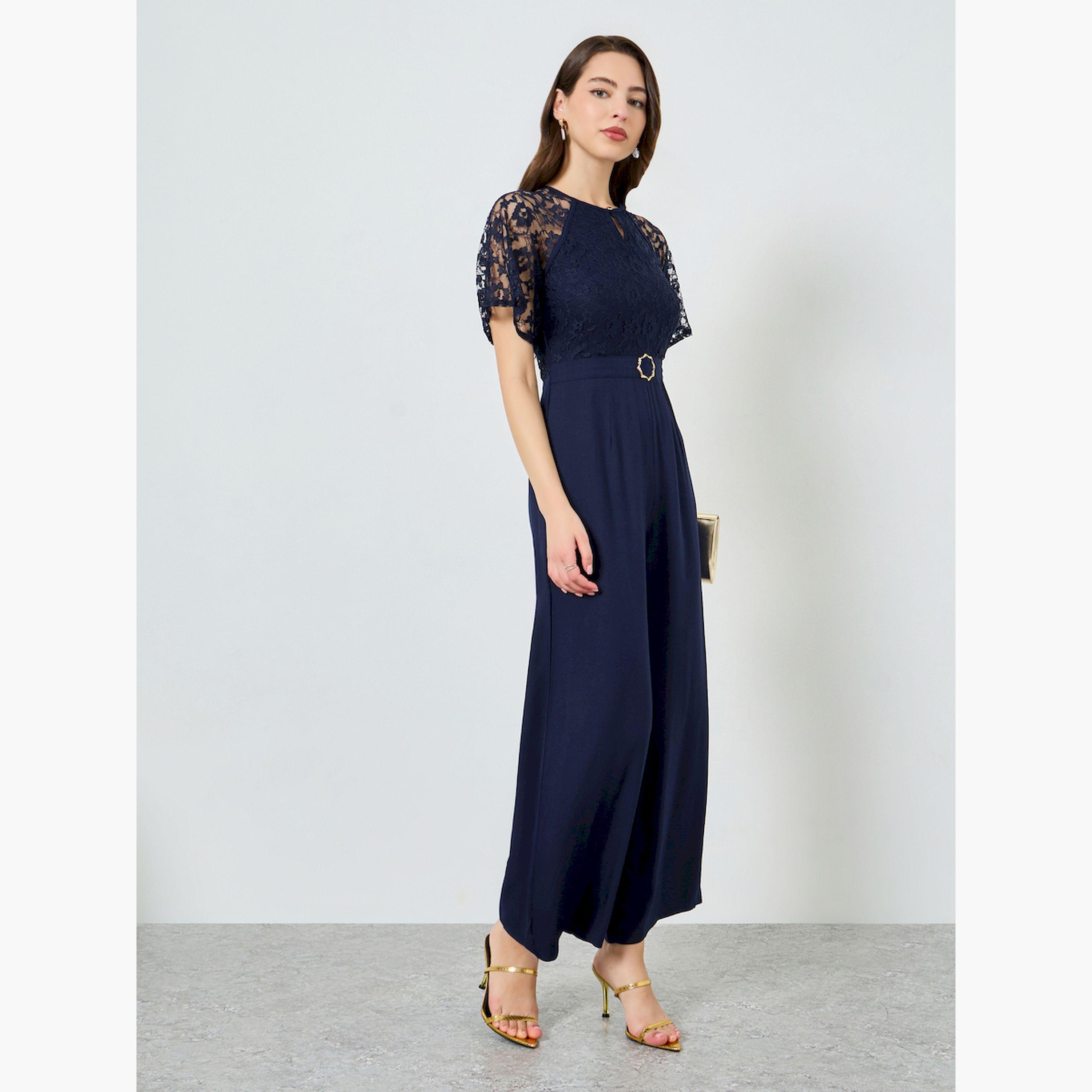 جمبسوت بأرجل واسعة وتفاصيل دانتيل-women-clothing-jumpsuits-image-3