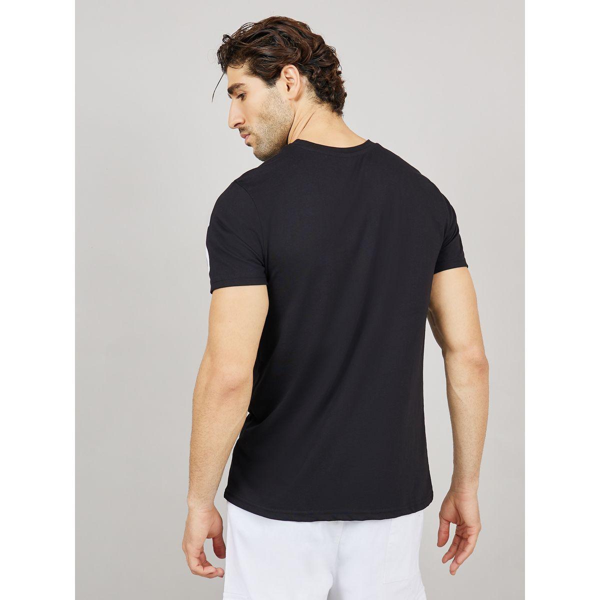 تيشيرت بقصة عادية وطبعة بليسمنت-men-clothing-tshirtsandpolos-tshirts-image-4