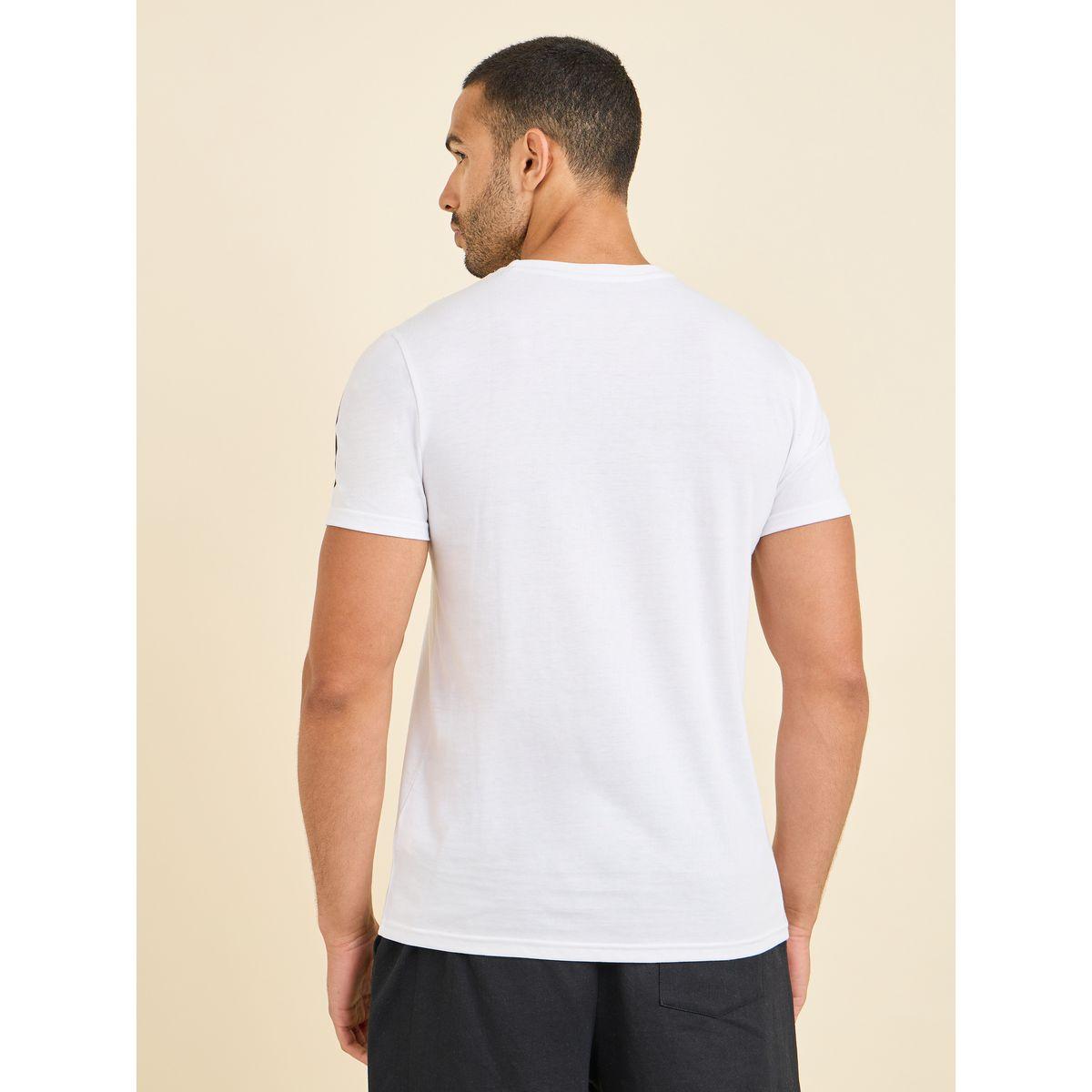 تيشيرت مطبع بطبعة كتابة وقصة عادية-men-clothing-tshirtsandpolos-tshirts-image-4