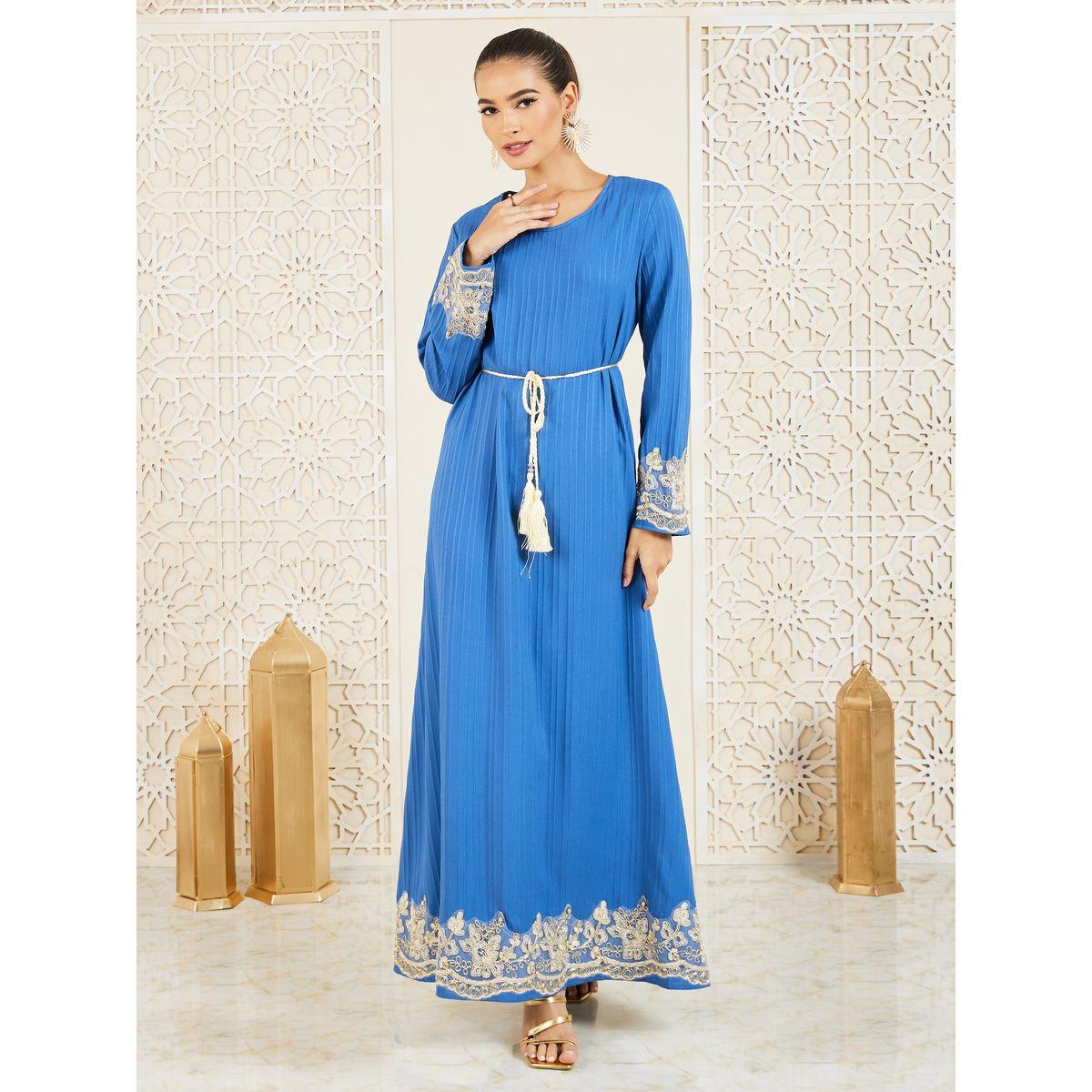 جلابية بتفاصيل دانتيل وأربطة-women-arabicclothing-jalabiyas-image-1
