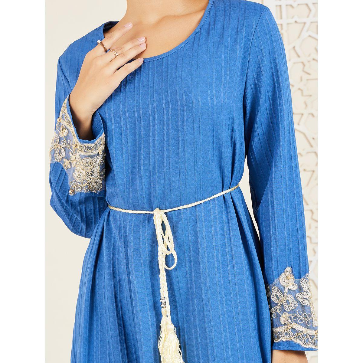 جلابية بتفاصيل دانتيل وأربطة-women-arabicclothing-jalabiyas-image-3