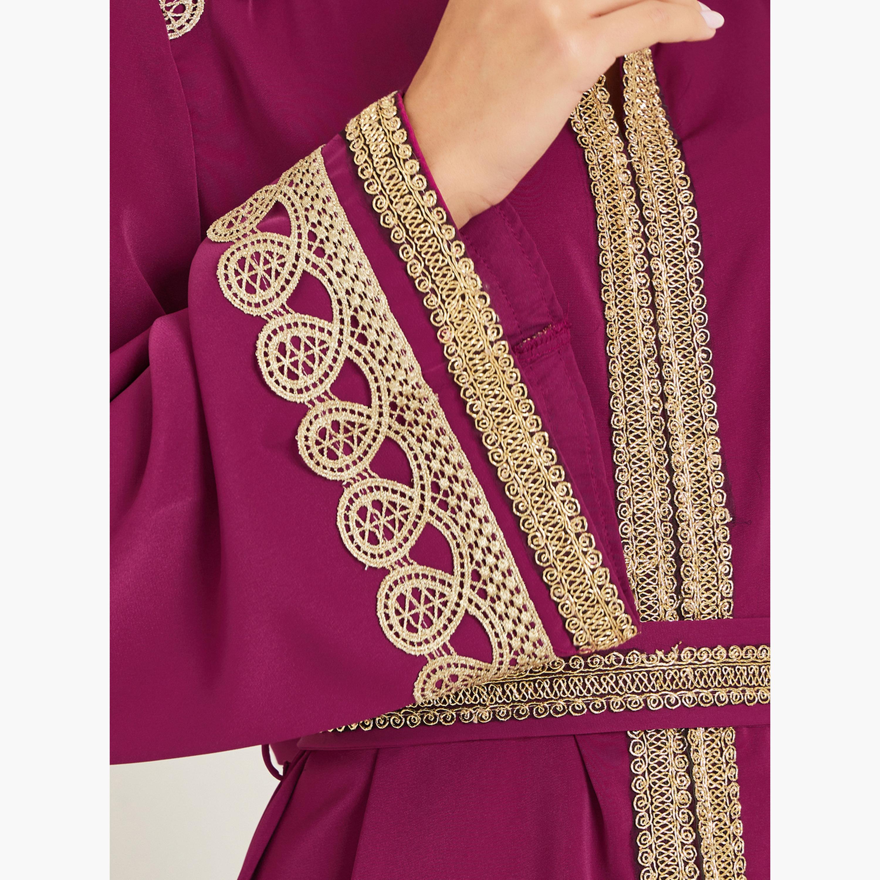 Styli Women Magenta Gold Embroidery Kaftan-women-arabicclothing-kaftan-image-4
