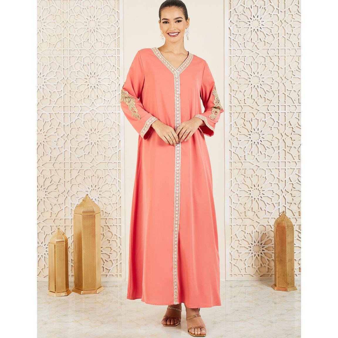 جلابية بتفاصيل مُطرّزة ومزينة بدانتيل-women-arabicclothing-jalabiyas-image-1