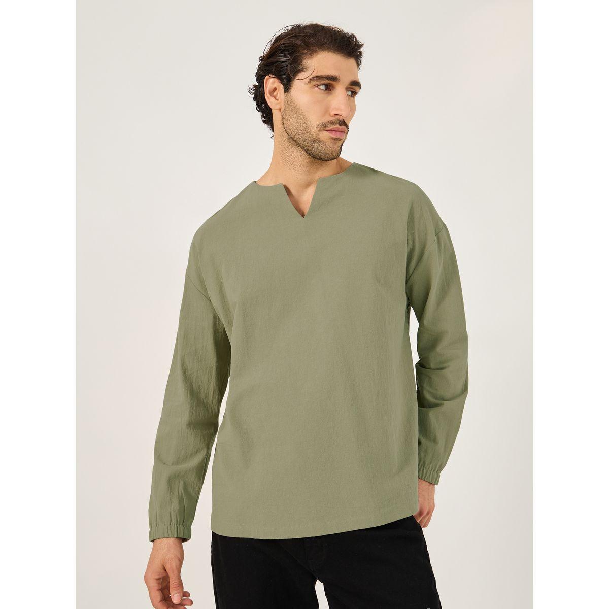 قميص منسوج بتفاصيل بارزة وياقة نوتش-men-clothing-shirts-image-1