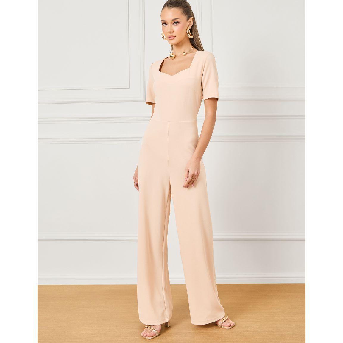جمبسوت بأرجل واسعة وياقة بنمط قلب-women-clothing-jumpsuits-image-1