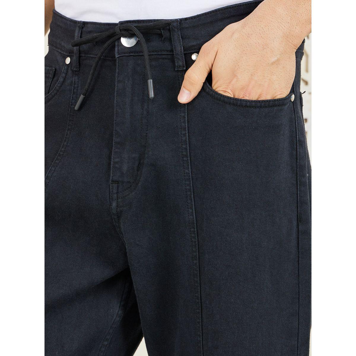 جينز بقصة واسعة وتفاصيل مشطوفة-men-clothing-bottoms-jeans-image-3