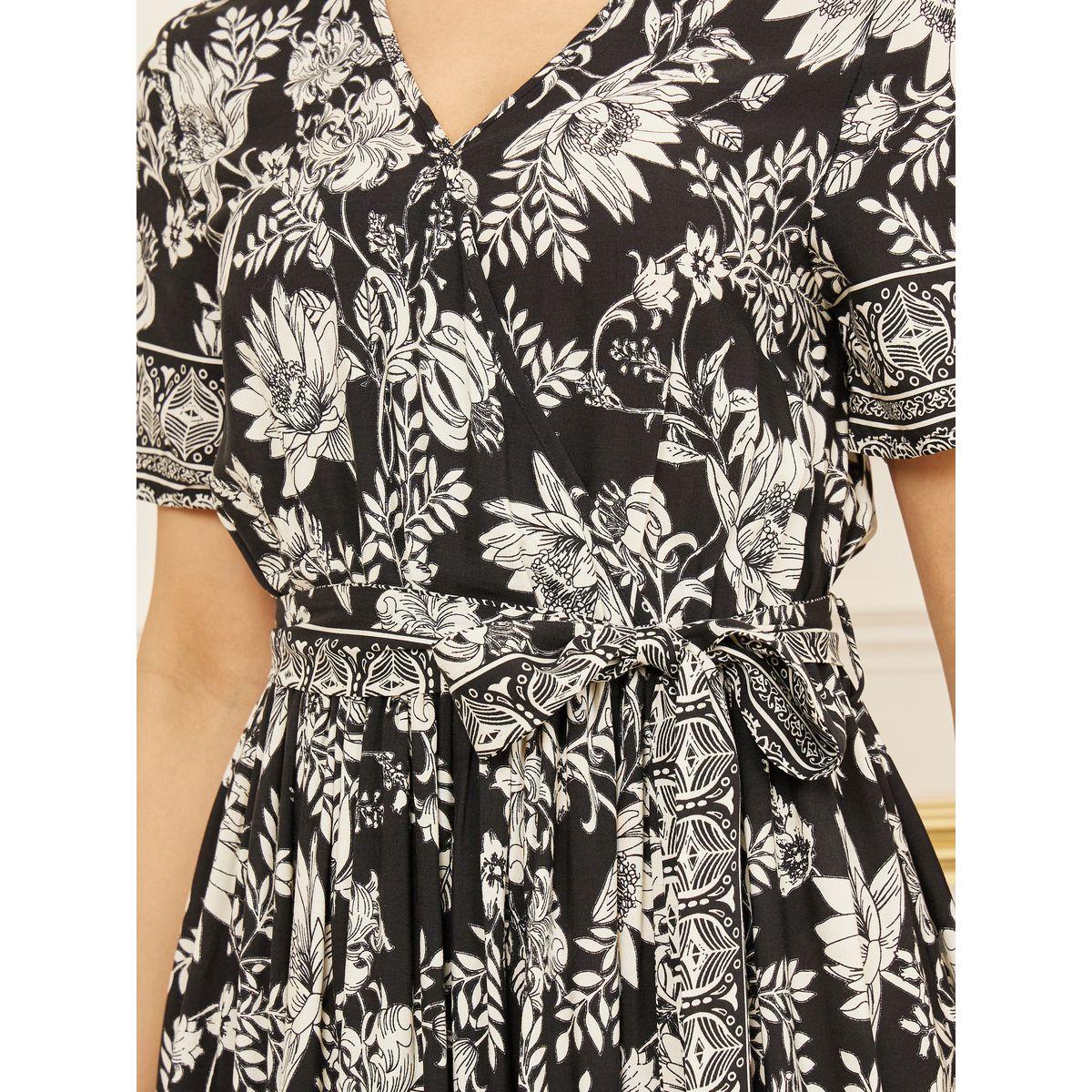 Styli Floral Print Self Tie Up A-Line Maxi Dress-women-clothing-dresses-image-4