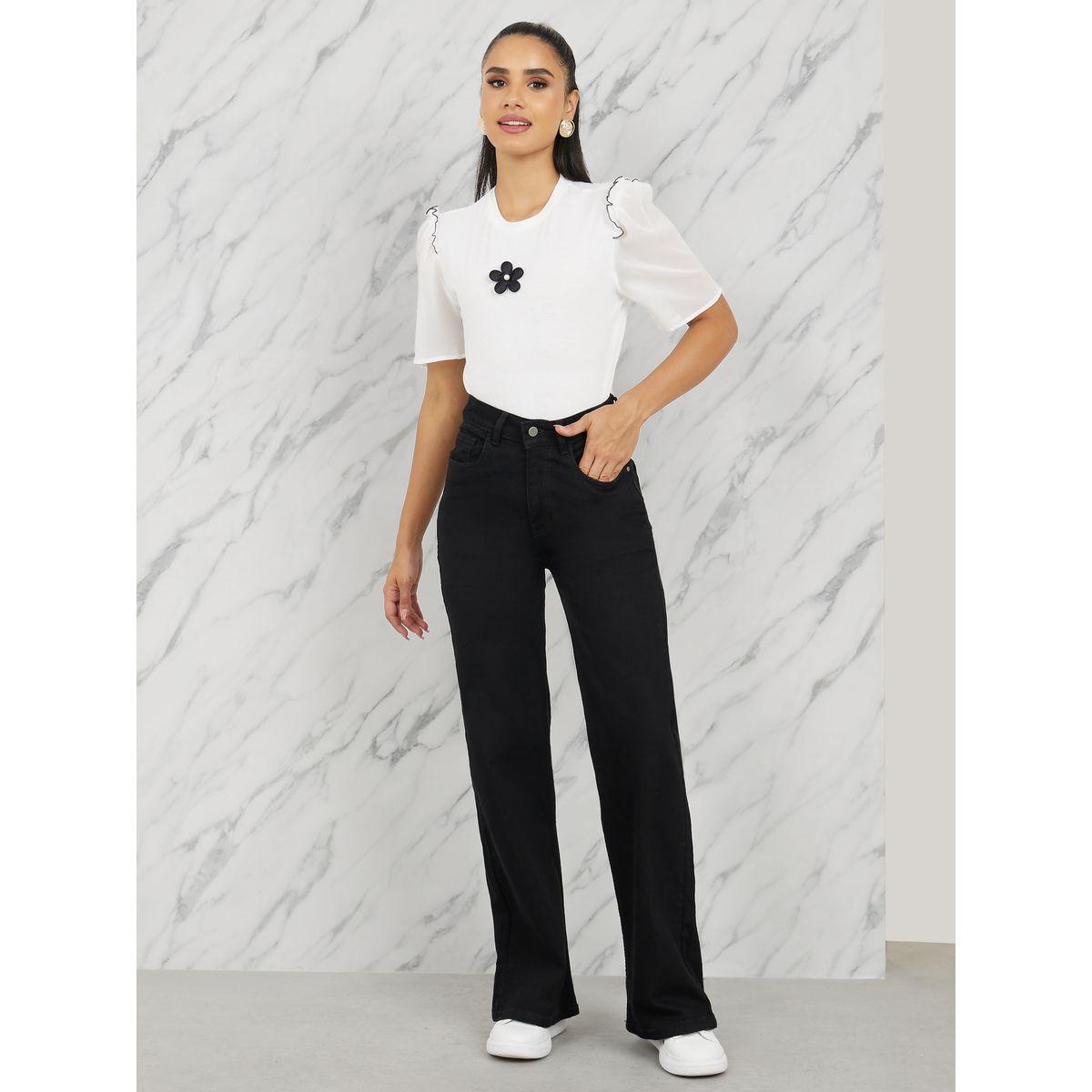 تيشيرت مزين بزهرة مع ياقة دائرية-women-clothing-tshirts-image-3