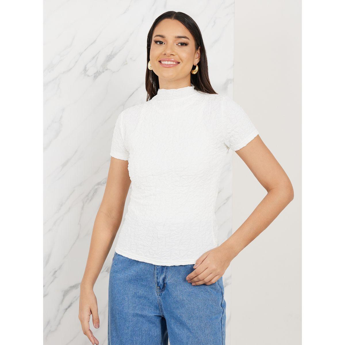 تيشيرت بياقة عالية وتفاصيل بارزة الملمس-women-clothing-tshirts-image-3
