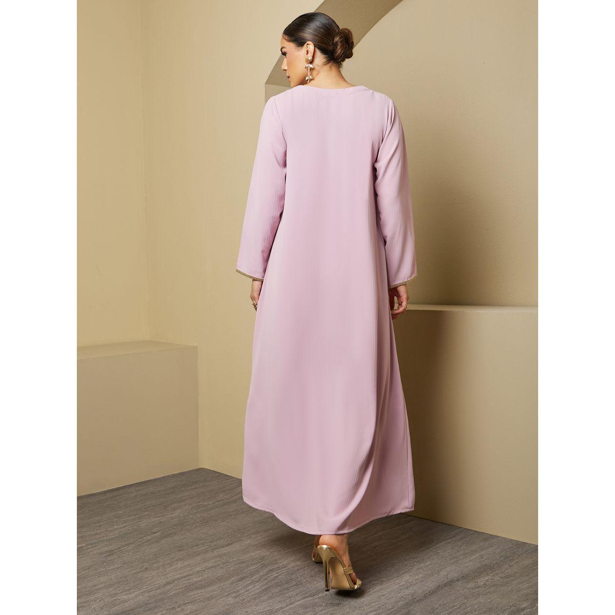 جلابية مطرزة برقبة على شكل حرف V-women-arabicclothing-jalabiyas-image-6
