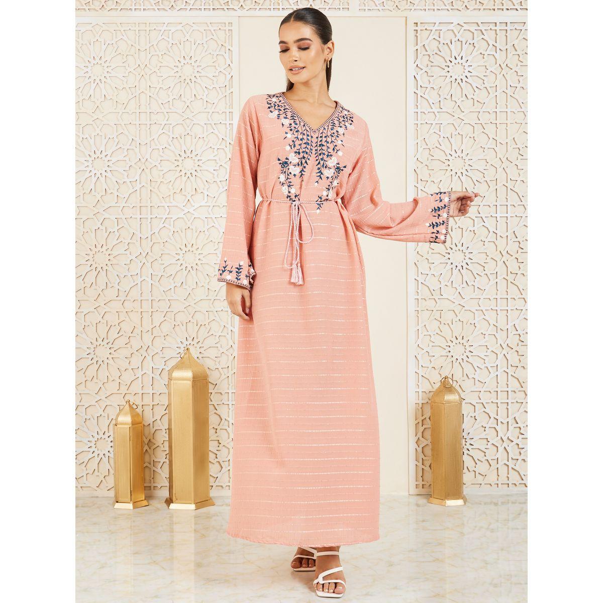 جلابية بتفاصيل مُطرّزة مع اربطة-women-arabicclothing-jalabiyas-image-1