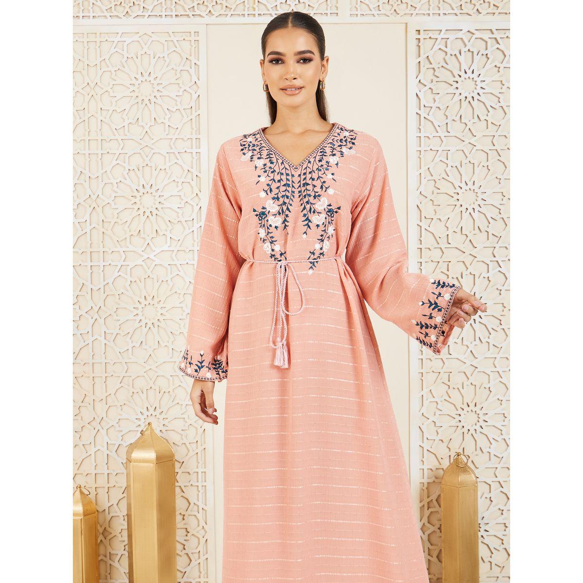 جلابية بتفاصيل مُطرّزة مع اربطة-women-arabicclothing-jalabiyas-image-2