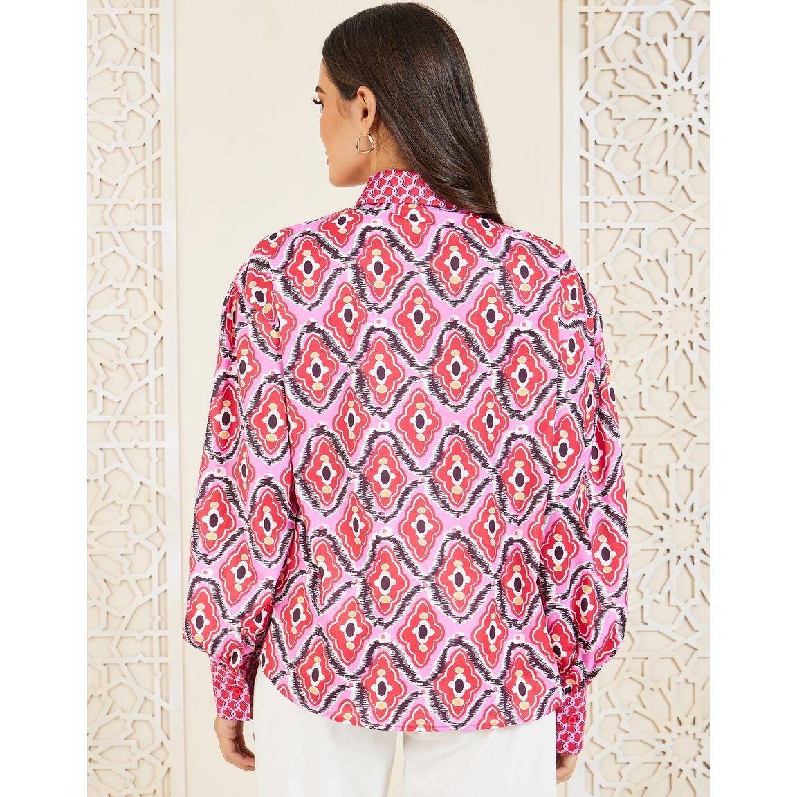 بلوزة بطبعة هندسية واكمام طويلة-women-clothing-shirtsandblouses-shirts-image-5