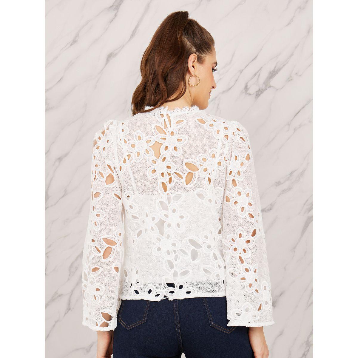 بلوزة بياقة دائرية وتفاصيل كروشيه-women-clothing-shirtsandblouses-blouses-image-4