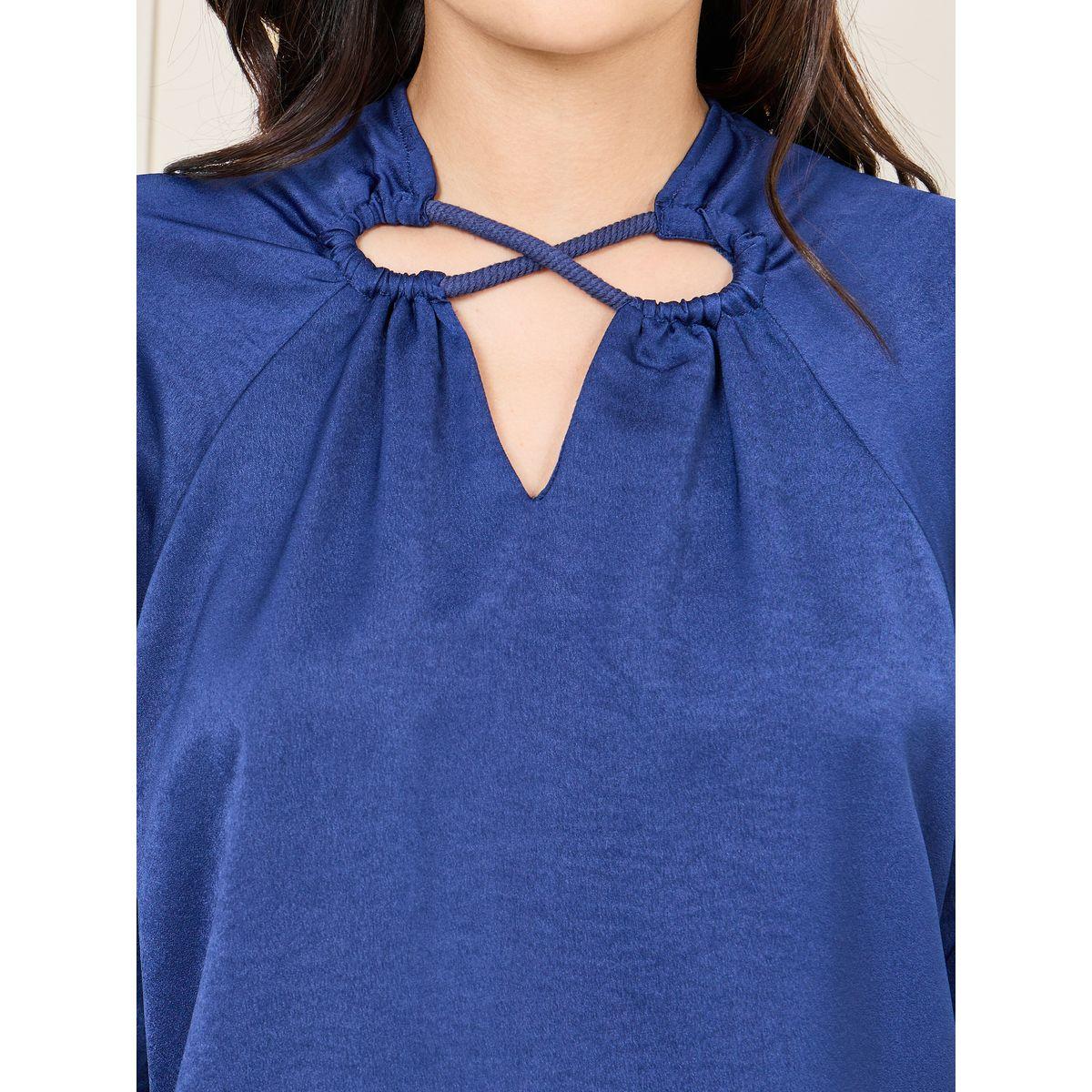 بلوزة مزينة بتفاصيل ملفوفة وياقة بشق-women-clothing-shirtsandblouses-blouses-image-4