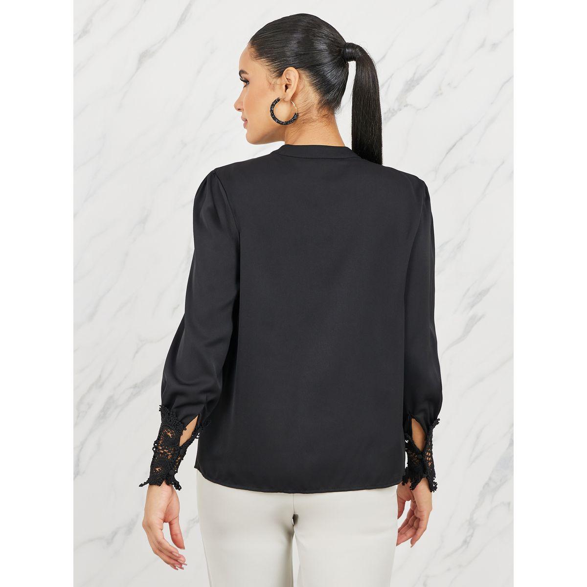 بلوزة بتفاصيل دانتيل مع أزرار-women-clothing-shirtsandblouses-blouses-image-5