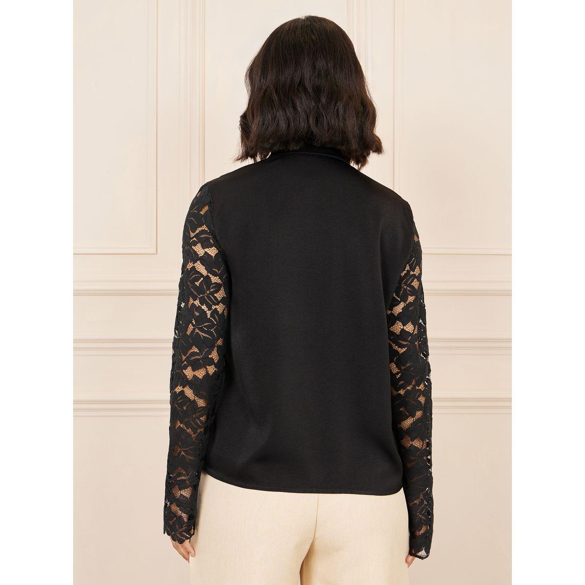 بلوزة بقصة عادية وتفاصيل زهور بدانتيل-women-clothing-shirtsandblouses-shirts-image-5
