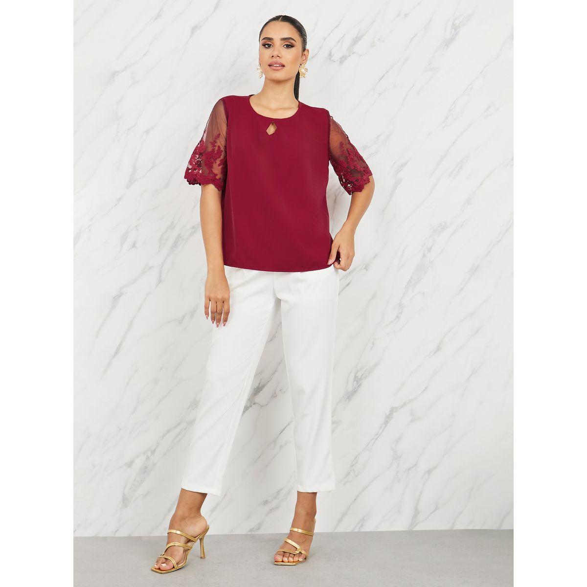 بلوزة باكمام شبك مع ياقة دائرية-women-clothing-shirtsandblouses-blouses-image-2