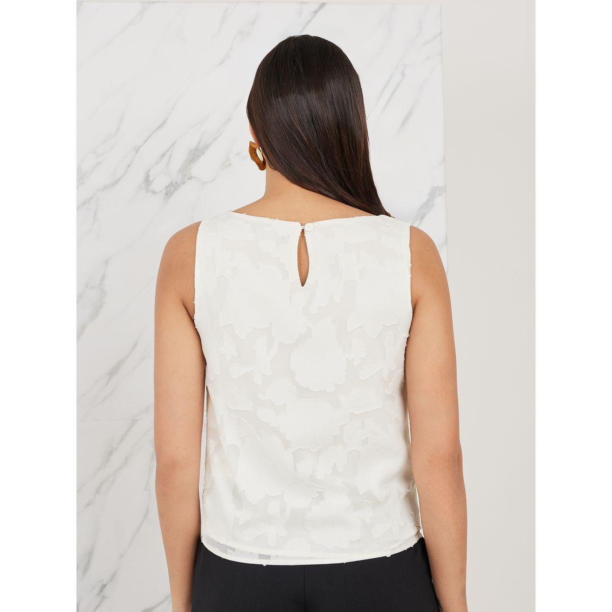 بلوزة بتفاصيل زهور وياقة بنمط قارب-women-clothing-shirtsandblouses-blouses-image-4