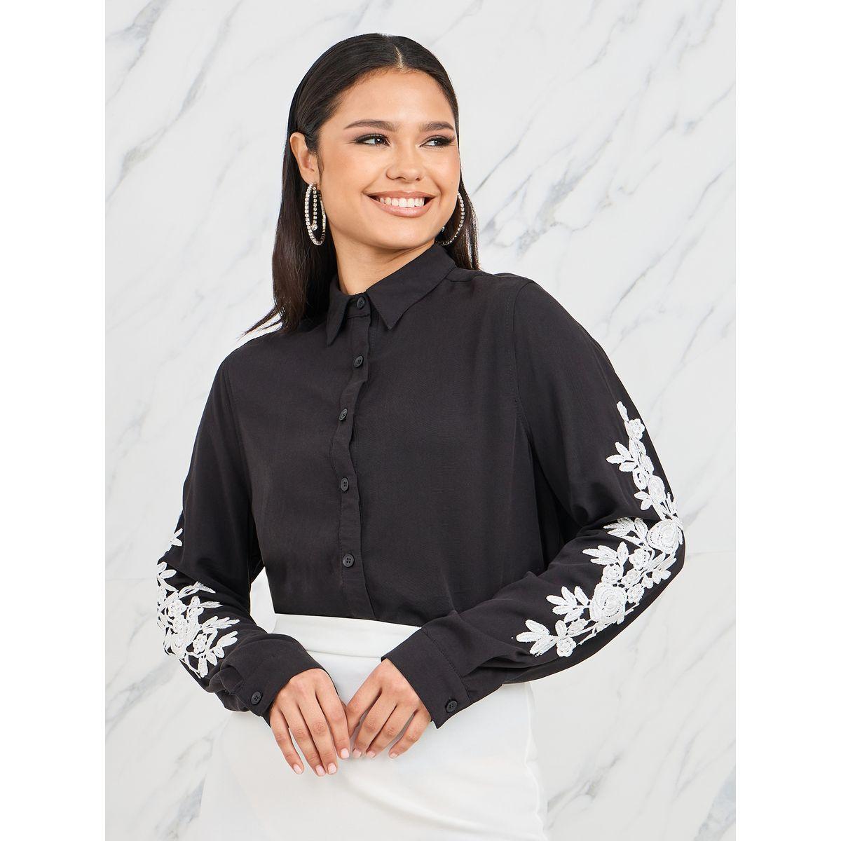 بلوزة واسعة بتفاصيل مُطرّزة-women-clothing-shirtsandblouses-shirts-image-1