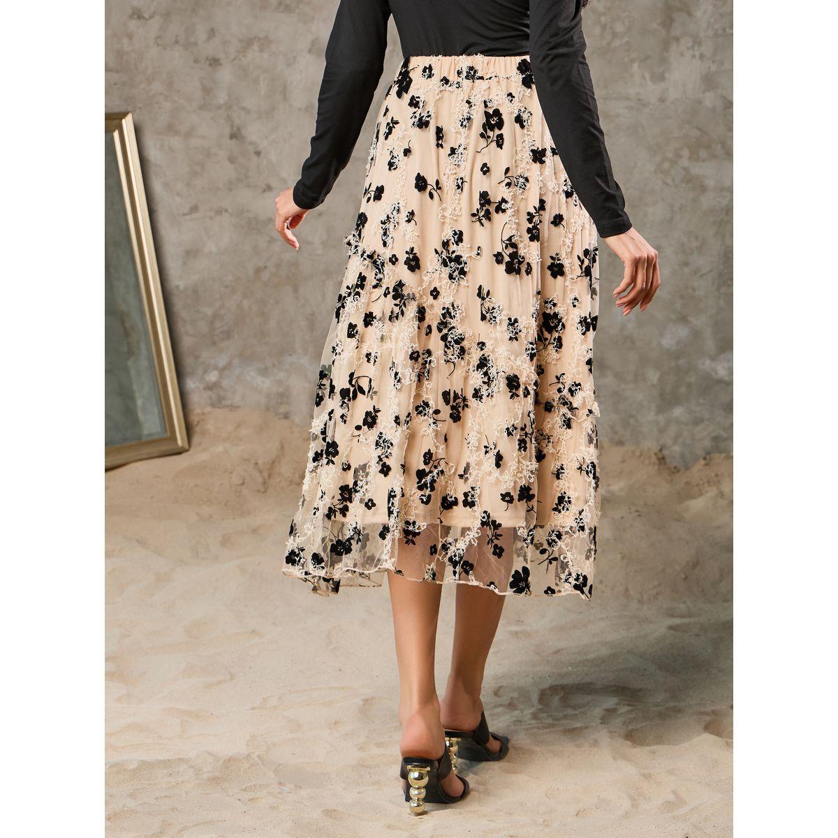 تنورة ميدي مُطرّز بزهور مع تفاصيل شبكية-women-clothing-bottoms-skirts-image-4