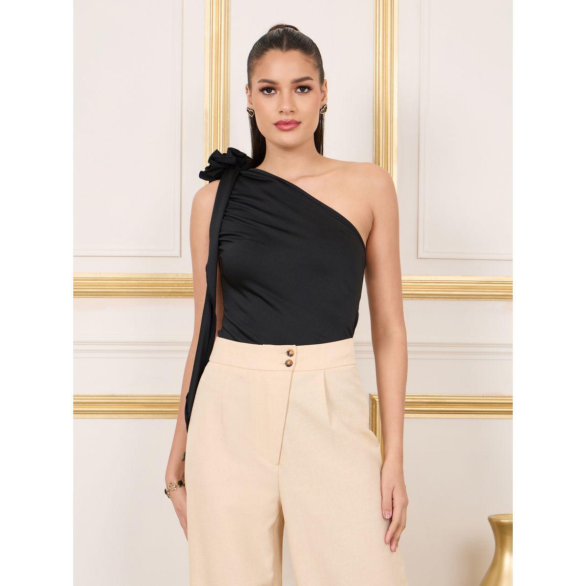 بلوزة محبوكة بكتف واحد وتفاصيل مزمومة-women-clothing-shirtsandblouses-blouses-image-1