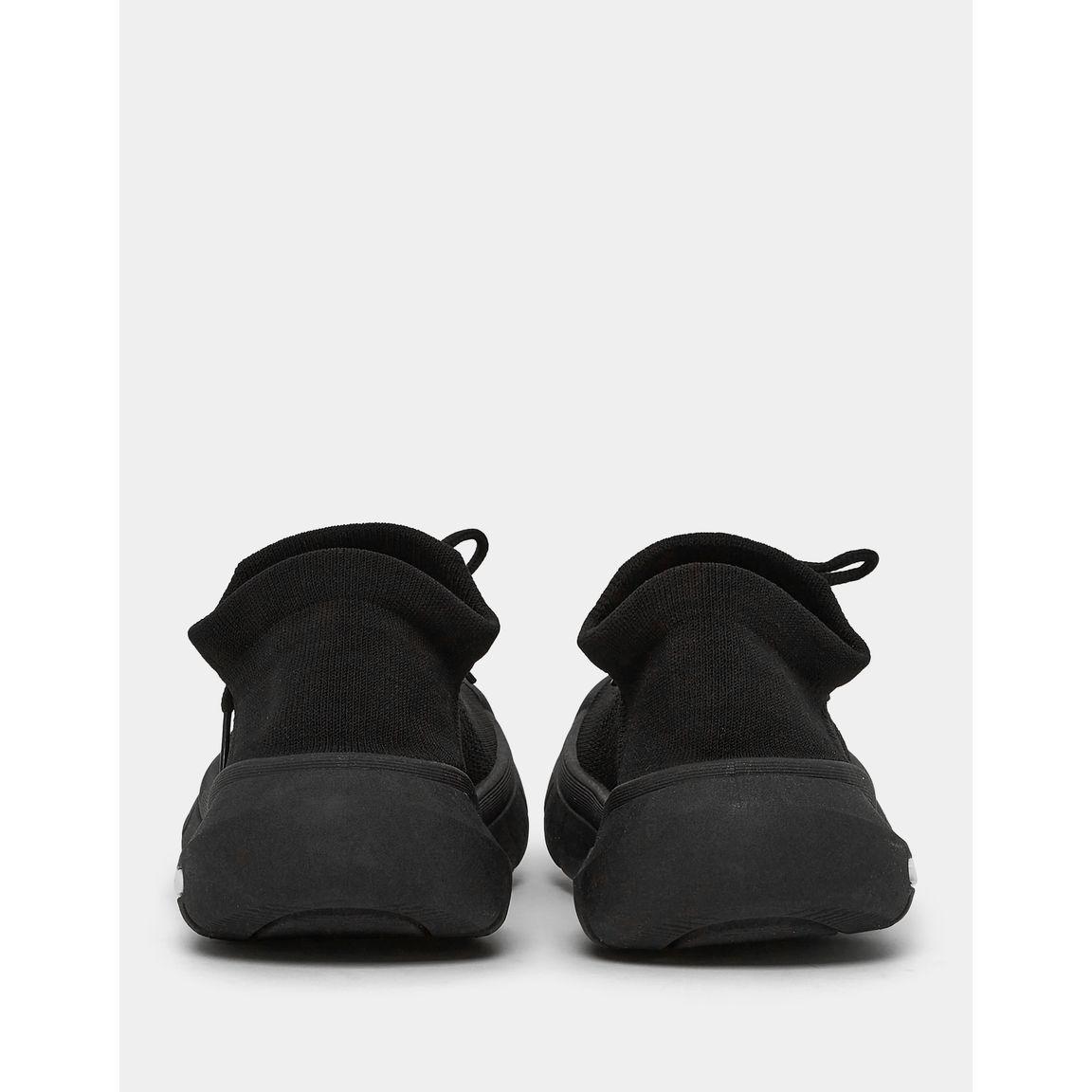 حذاء سنيكرز بتفاصيل بارزة الملمس-men-shoes-sneakers-image-4