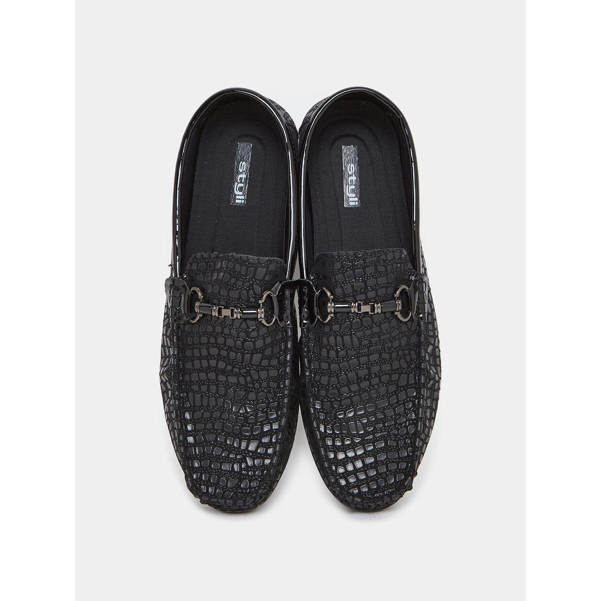 حذاء لوفرز فلات بتفاصيل بارزة الملمس-men-shoes-formalshoes-image-5