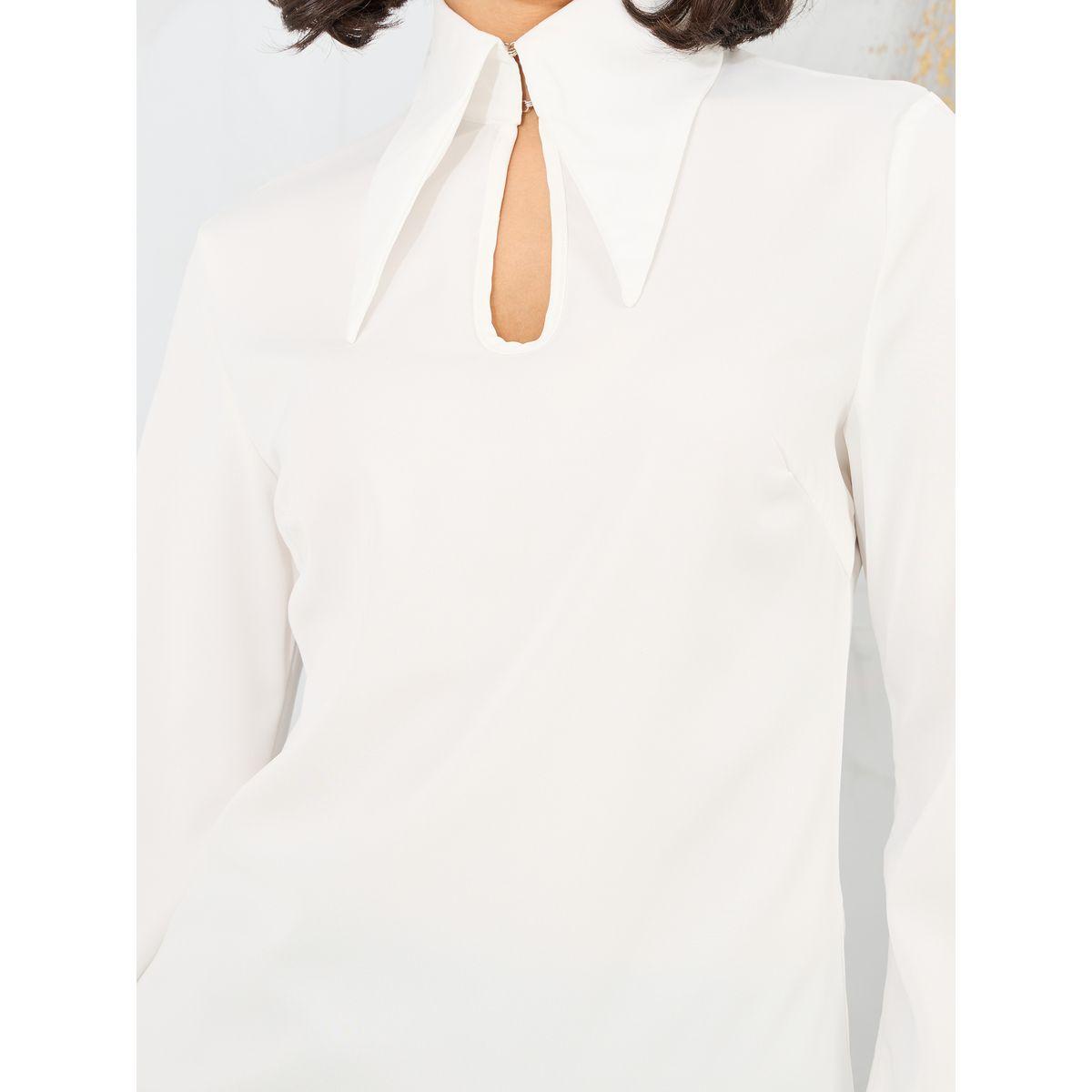 Styli Faux Fur Trim Sleeves Pointed Tip Collared Top-women-clothing-shirtsandblouses-blouses-image-4