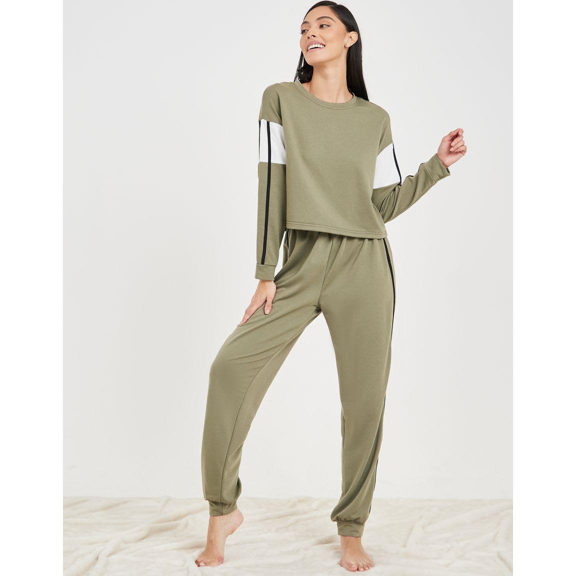 Styli Unwind Double Side Stripe Colorblock Sleeve Top & Jogger Lounge Set-women-clothing-coordsets-image-1