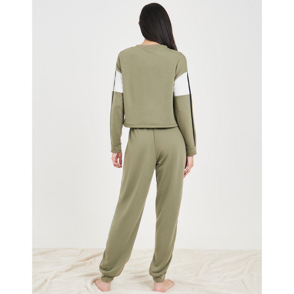 Styli Unwind Double Side Stripe Colorblock Sleeve Top & Jogger Lounge Set-women-clothing-coordsets-image-5