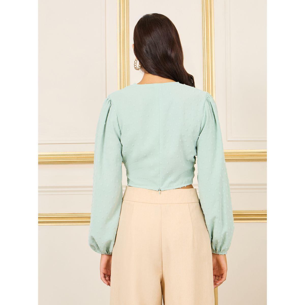 بلوزة قصيرة بنمط لف وتفاصيل مُحاكة-women-clothing-shirtsandblouses-blouses-image-4