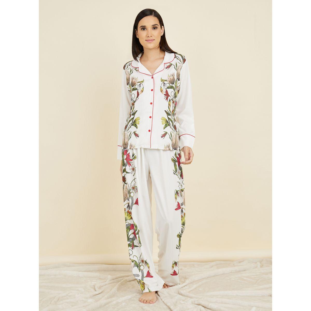 طقم من بنطال بيجاما مع بلوزة ساتان بطبعة زهور-women-clothing-nightwear-pyjamas-longsets-image-2