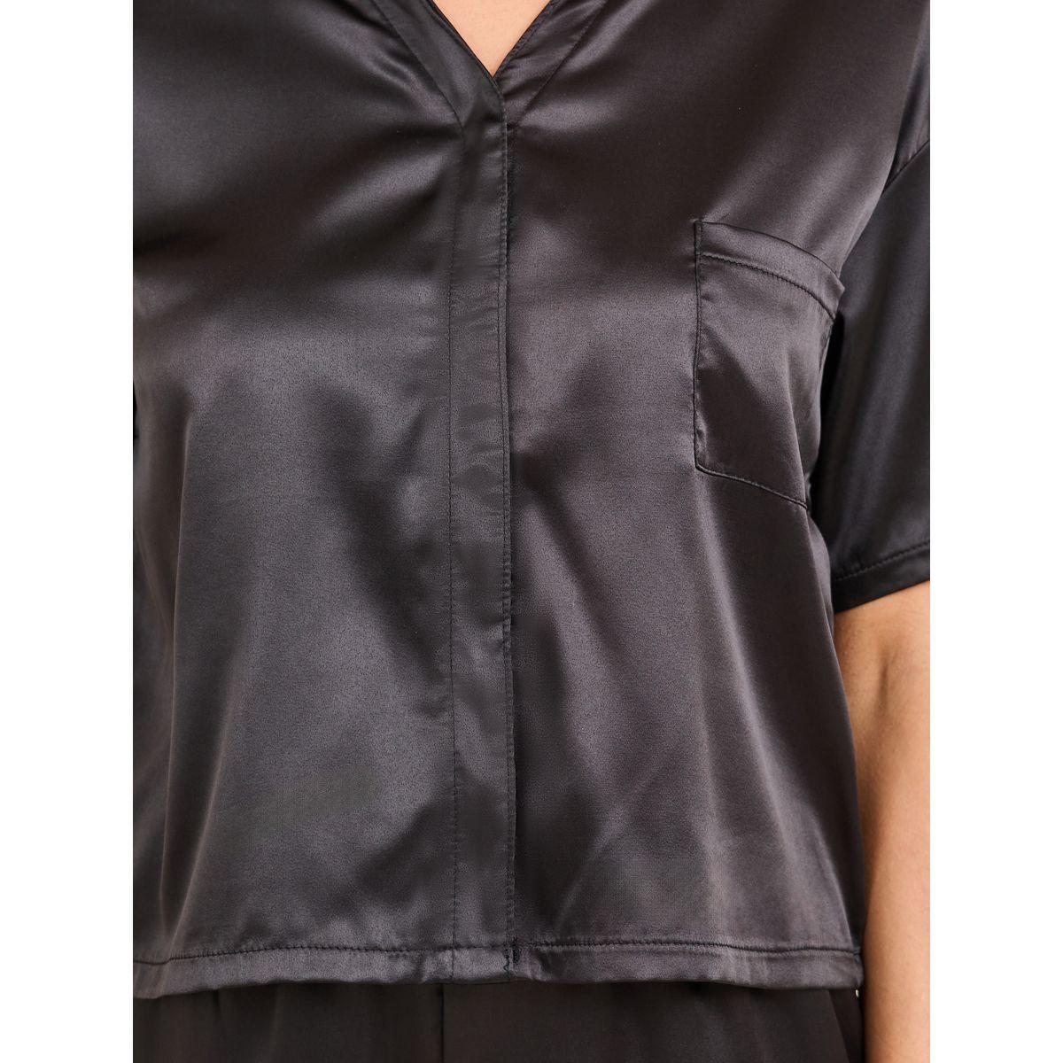 طقم من بنطال بيجاما مع بلوزة بوكسي ساتان-women-clothing-nightwear-pyjamas-longsets-image-4