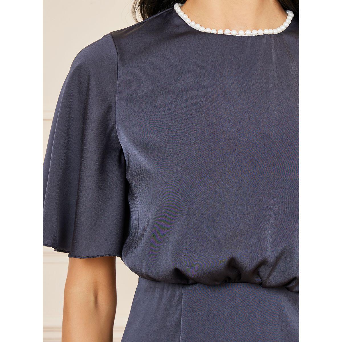 فستان ساتان بحافة غير متماثلة الطول وكشكش-women-clothing-dresses-image-3