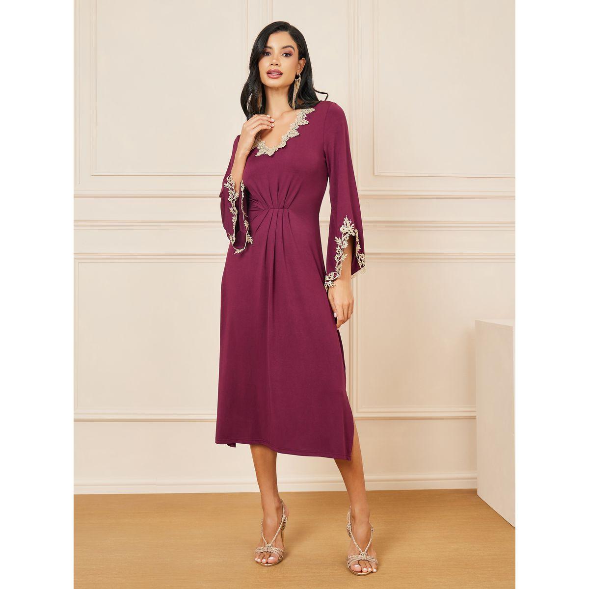 فستان ميدي بتفاصيل مُطرّزة ودانتيل-women-clothing-dresses-image-1