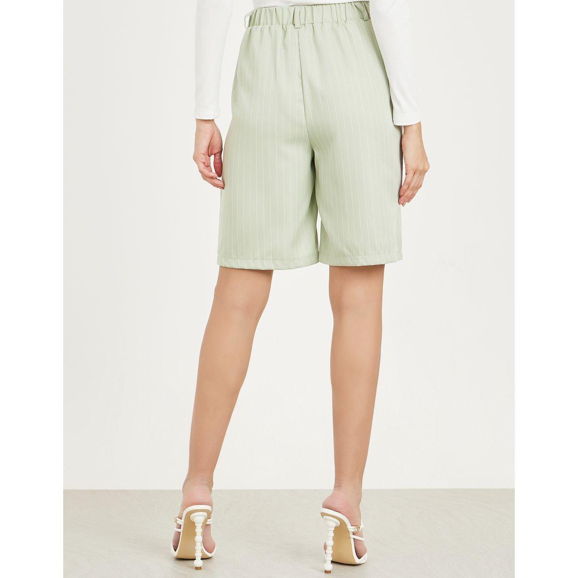 شورت مخطط مع جيوب-women-clothing-bottoms-shorts-image-4