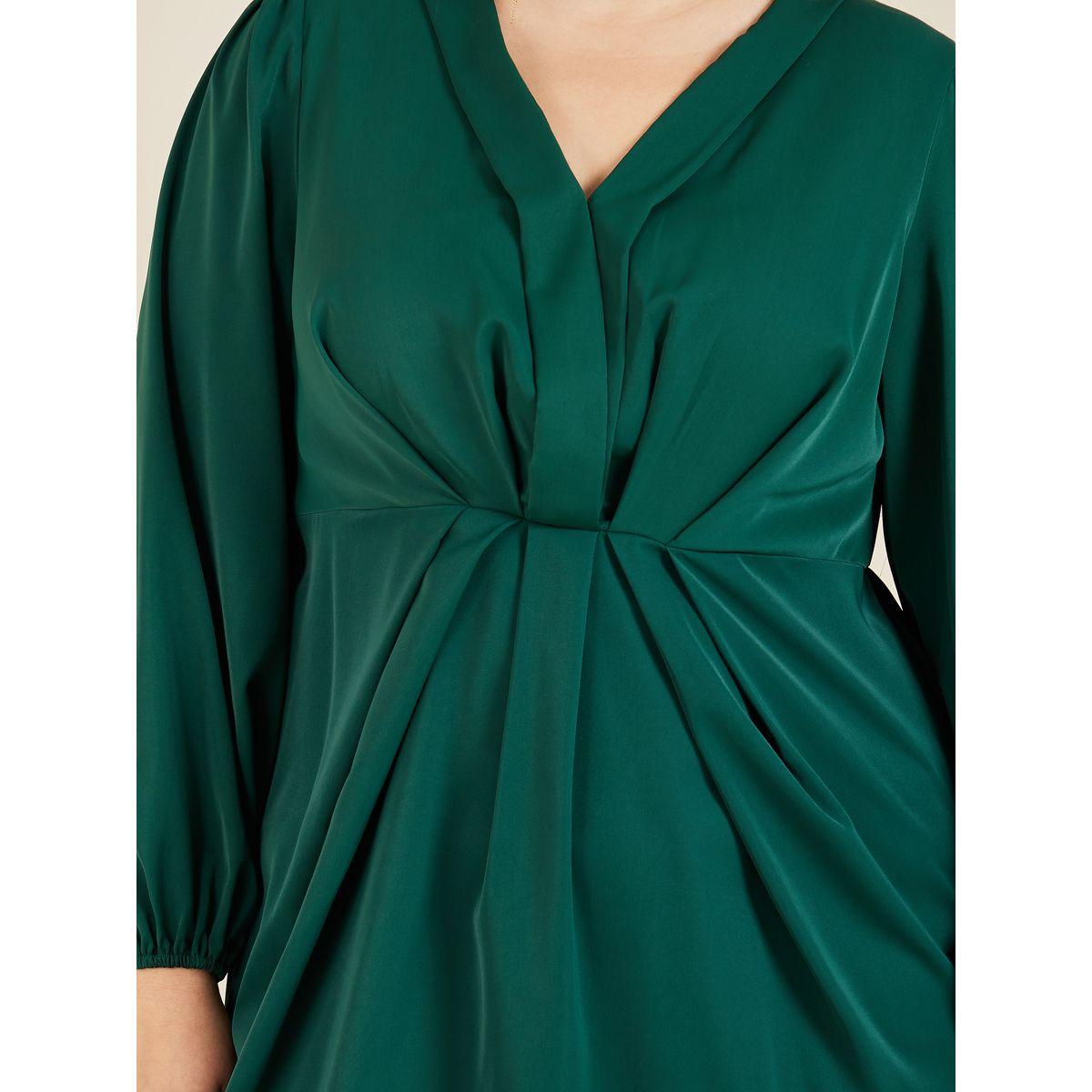 Styli Plus Pleated V Neck A-line Midi Dress-women-clothing-dresses-image-3